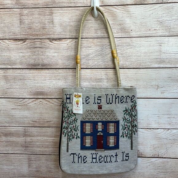 NEW WITH TAGS LID’L DOLLY’S TAPESTRY BAG “HOME IS WHERE‎ THE HEART IS” - Picture 1 of 6